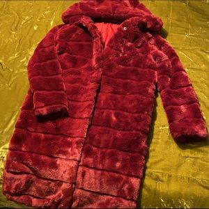 Super Soft Burgundy Red Teddy Midi Coat Jacket Snap Close Faux Fur Glam Small